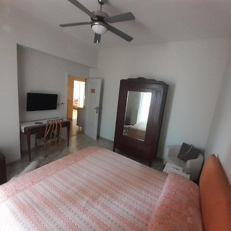 Chez Gle B&B Бари Экстерьер фото
