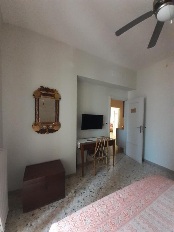 Chez Gle B&B Бари Экстерьер фото