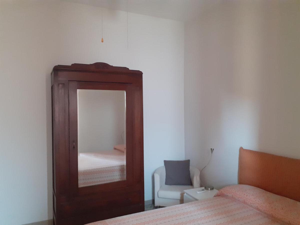 Chez Gle B&B Бари Экстерьер фото